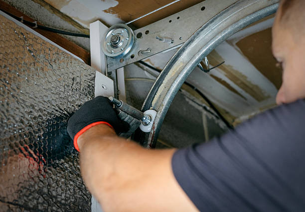 Affordable Garage Door Roller Replacement solutions in Clare, MI